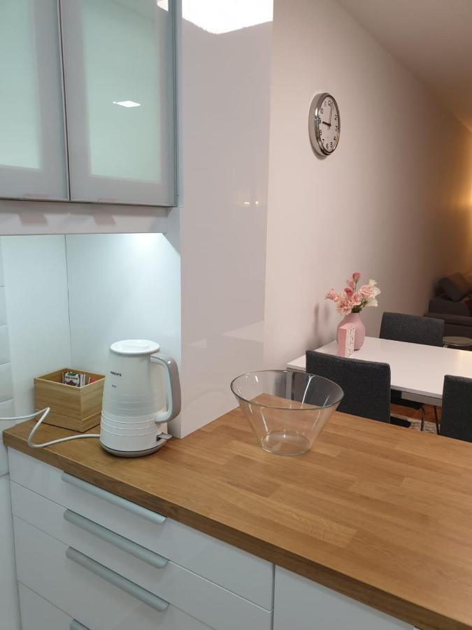 Apartman 33 Free Private Garage Novi Sad Exterior foto